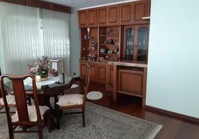 Foto 1 de Sobrado com 4 Quartos à venda, 450m² em Vila Santa Clara, São Paulo