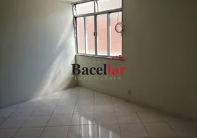 Foto 1 de Apartamento com 2 Quartos à venda, 50m² em Vila Kosmos, Rio de Janeiro