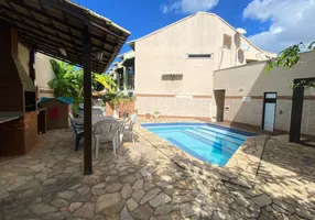 Foto 1 de Casa de Condomínio com 2 Quartos à venda, 67m² em Parque Burle, Cabo Frio