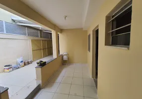 Foto 1 de Casa com 2 Quartos à venda, 75m² em Centro, Nilópolis