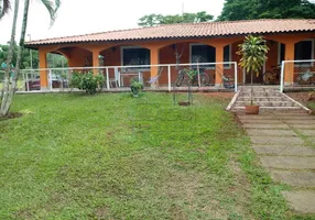 Foto 1 de Fazenda/Sítio com 3 Quartos à venda, 250m² em , São Simão