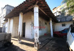 Foto 1 de Casa com 3 Quartos à venda, 332m² em Amaralina, Salvador