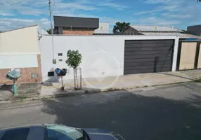 Foto 1 de Casa com 3 Quartos à venda, 143m² em Condomínio das Esmeraldas, Goiânia