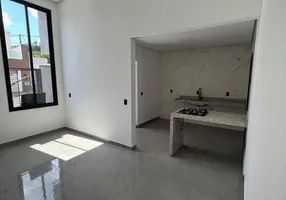 Foto 1 de Casa com 2 Quartos à venda, 75m² em Jardim Vale Verde, Jundiaí