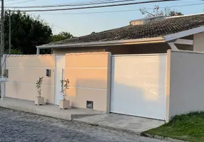Foto 1 de Casa de Condomínio com 3 Quartos à venda, 165m² em Condominio dos Passaros, Cabo Frio