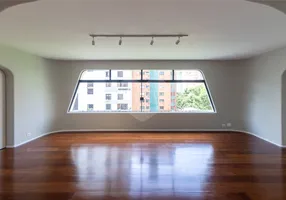 Foto 1 de Apartamento com 3 Quartos à venda, 244m² em Jardim Paulista, São Paulo