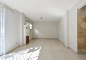 Foto 1 de Sobrado com 4 Quartos à venda, 205m² em Vila Congonhas, São Paulo