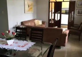 Foto 1 de Casa de Condomínio com 3 Quartos à venda, 220m² em Nova, Feira de Santana