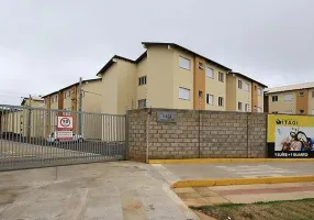 Foto 1 de Apartamento com 2 Quartos para alugar, 42m² em Parque Residencial Rita Vieira, Campo Grande