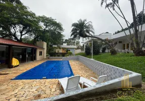 Foto 1 de Casa de Condomínio com 7 Quartos à venda, 380m² em Chácaras Catagua, Taubaté