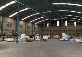 Foto 1 de Galpão/Depósito/Armazém para alugar, 1175m² em Industrial de Ibirité, Ibirite
