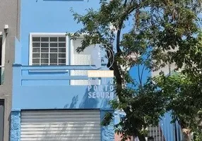 Foto 1 de Casa com 2 Quartos para alugar, 90m² em Água Fria, São Paulo