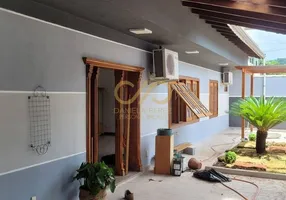 Foto 1 de Casa com 3 Quartos para venda ou aluguel, 150m² em Canto do Forte, Praia Grande