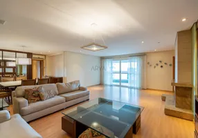 Foto 1 de Apartamento com 3 Quartos à venda, 222m² em Ecoville, Curitiba