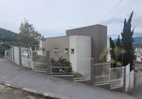 Foto 1 de Casa com 4 Quartos à venda, 449m² em Trindade, Florianópolis