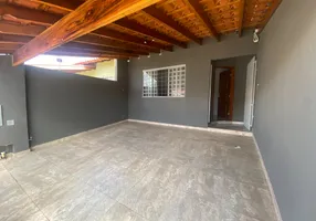 Foto 1 de Casa com 3 Quartos à venda, 85m² em Jardim Monte Sinai, Londrina