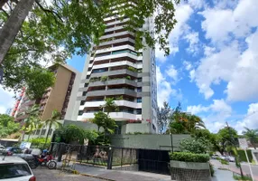 Foto 1 de Apartamento com 3 Quartos à venda, 190m² em Monteiro, Recife