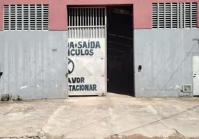 Foto 1 de Galpão/Depósito/Armazém para alugar, 560m² em Planalto Ayrton Senna, Fortaleza