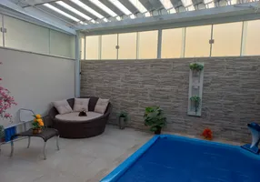 Foto 1 de Casa de Condomínio com 3 Quartos à venda, 131m² em Taboão, São Roque