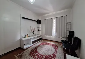 Foto 1 de Sobrado com 3 Quartos para alugar, 150m² em Vila Madalena, São Paulo