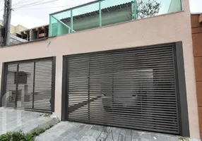 Foto 1 de Casa com 3 Quartos à venda, 240m² em Vila Carrão, São Paulo