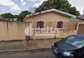 Foto 1 de Lote/Terreno à venda, 450m² em Saraiva, Uberlândia