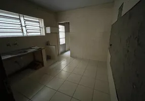 Foto 1 de Casa com 2 Quartos à venda, 160m² em Vila Marari, São Paulo