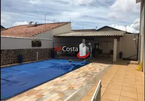 Foto 1 de Casa com 4 Quartos à venda, 400m² em Parque Residencial Nova Franca, Franca