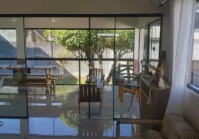 Foto 1 de Casa com 3 Quartos à venda, 180m² em Lavapes, Mairiporã