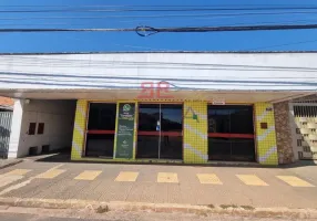 Foto 1 de Sala Comercial com 2 Quartos para venda ou aluguel, 352m² em Vila Souto, Bauru