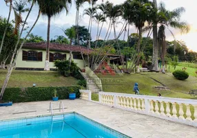 Foto 1 de Fazenda/Sítio com 3 Quartos à venda, 200m² em Porteira Preta, Mogi das Cruzes