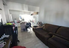 Foto 1 de Apartamento com 3 Quartos à venda, 84m² em Lidice, Uberlândia