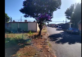 Foto 1 de Lote/Terreno à venda, 600m² em Vila Santa Isabel, Anápolis