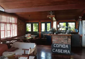 Foto 1 de Casa de Condomínio com 4 Quartos à venda, 330m² em Itacoatiara, Niterói