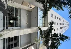 Foto 1 de Apartamento com 2 Quartos para alugar, 75m² em Umarizal, Belém