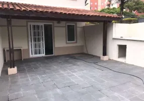 Foto 1 de Sobrado com 3 Quartos à venda, 160m² em Horto do Ipê, São Paulo