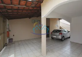 Foto 1 de Casa com 3 Quartos à venda, 224m² em Vila Pacífico, Bauru