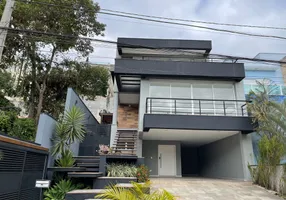 Foto 1 de Casa de Condomínio com 3 Quartos à venda, 360m² em Arua, Mogi das Cruzes