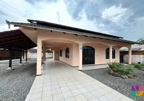 Foto 1 de Casa com 3 Quartos à venda, 675m² em Itaum, Joinville