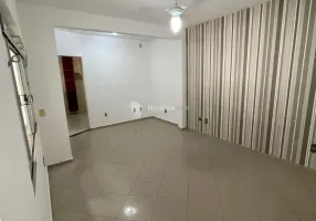 Foto 1 de Casa com 3 Quartos para alugar, 213m² em Jardim América, São José dos Campos