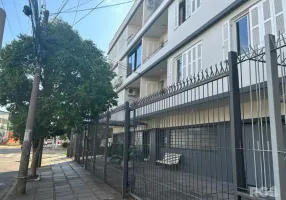 Foto 1 de Apartamento com 1 Quarto à venda, 45m² em Navegantes, Porto Alegre