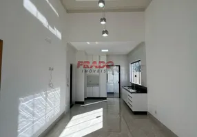 Foto 1 de Casa com 3 Quartos para alugar, 100m² em Jardim Rebouças, Maringá