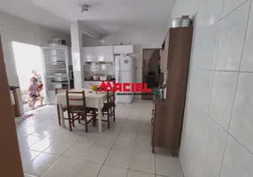 Foto 1 de Casa com 2 Quartos à venda, 77m² em Cidade Morumbi, São José dos Campos