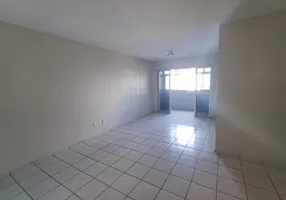 Foto 1 de Apartamento com 3 Quartos para alugar, 85m² em Boa Viagem, Recife