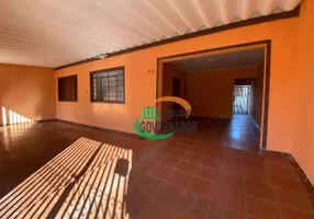 Foto 1 de Casa com 2 Quartos para alugar, 150m² em Parque Dom Pedro II, Campinas