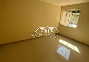 Foto 1 de Casa com 3 Quartos para alugar, 92m² em Carangola, Petrópolis