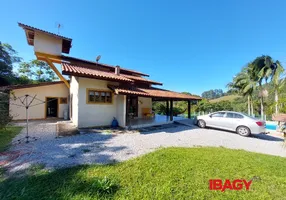 Foto 1 de Casa com 3 Quartos para alugar, 321m² em Boa Vista, Biguaçu