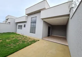 Foto 1 de Casa com 3 Quartos à venda, 119m² em Jardim dos Girassóis, Aparecida de Goiânia