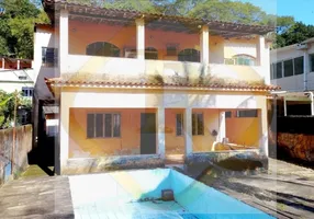 Foto 1 de Casa com 6 Quartos à venda, 120m² em Vila Muriqui, Mangaratiba