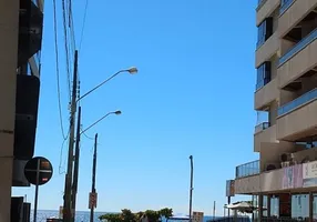 Foto 1 de Apartamento com 3 Quartos para alugar, 125m² em Meia Praia, Itapema